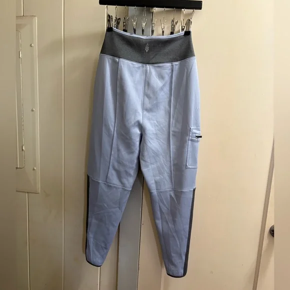 EUC Free People Movement Pants - Picture 2 of 4